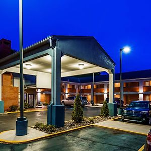Surestay By Best Western Kansas City Country Inn North